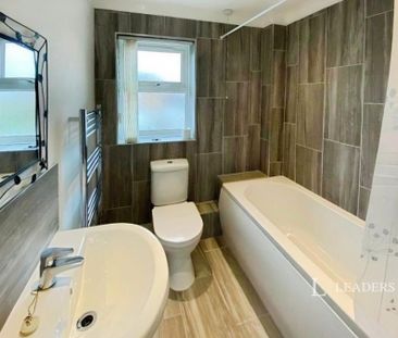 2 bedroom house to rent Blackthorn Close, Deeping St. James, Peterb... - Photo 4