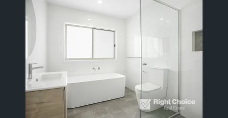 Gorgeous Near New Home - Photo 5