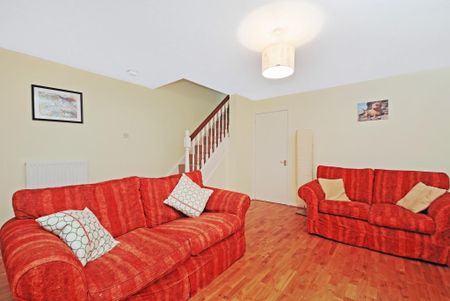 3 bedroom detached house to rent - Photo 4