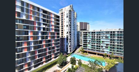 2 BEDROOM APARTMENT IN DISCOVERY POINT - Photo 4