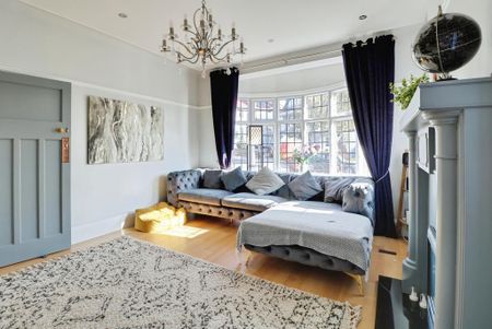 5 bedroom detached house to rent - Photo 4