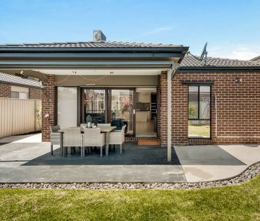 FAMILY LIVING IN EDENBROOK ESTATE - Photo 6