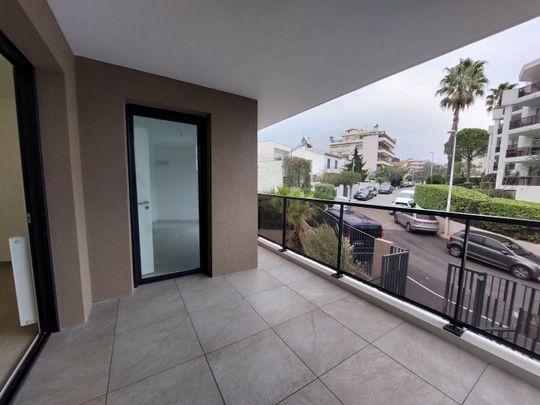 location Appartement T2 DE 50.54m² À NICE - Photo 1