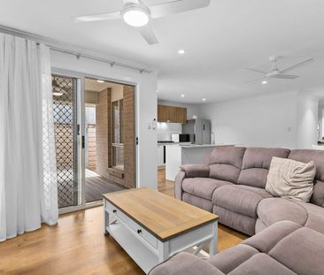 Contemporary Family Living with Outdoor Entertaining Appeal - Photo 2