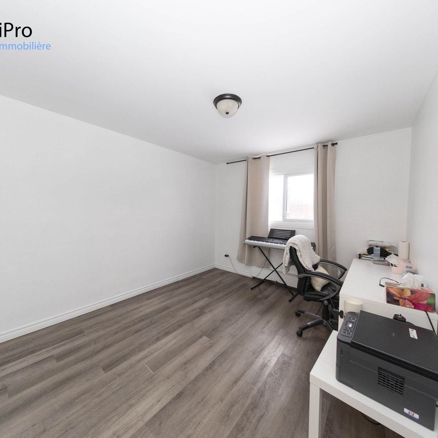 2375-2475 d’Alger / 2453-2465 Père-Lelièvre - Photo 1