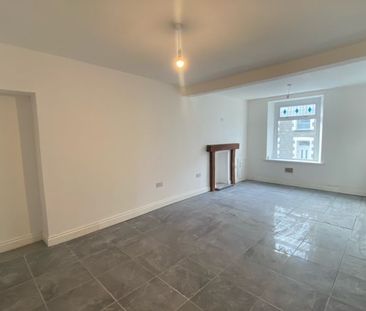 Part Street, Blaina, ABERTILLERY - Photo 3