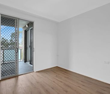 Modern Contemporary 3 Bedroom Residence! - Photo 5