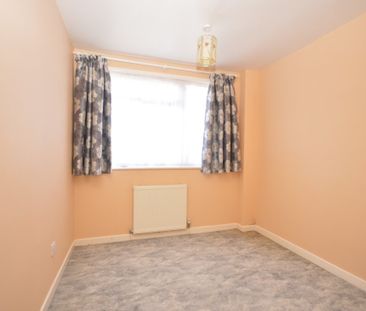 3 bedroom house - Photo 4