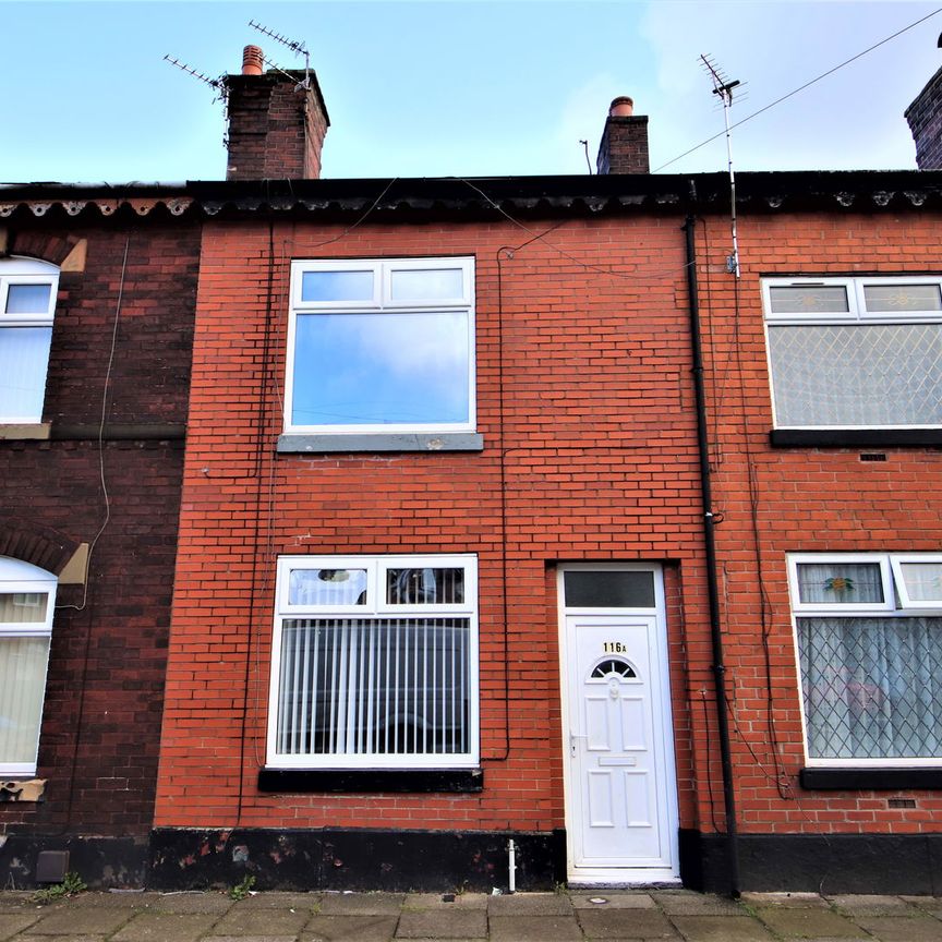 Lever Street , Radcliffe - Photo 1