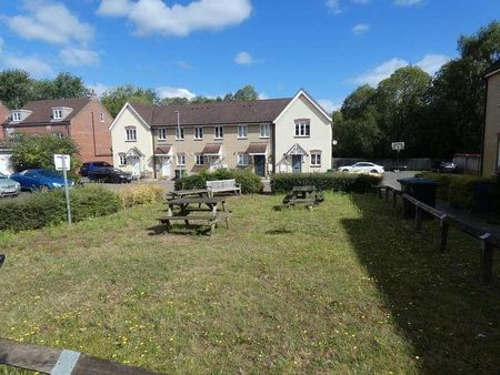 Coney Close, Thetford, IP24 - Photo 2