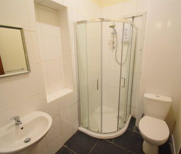 1 bedroom ground floor flat to rent - Photo 6