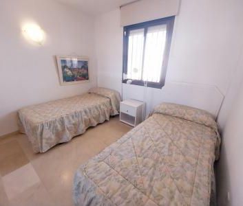 Apartment for seasonal rent with sea views in Calahonda (9 months m... - Photo 6