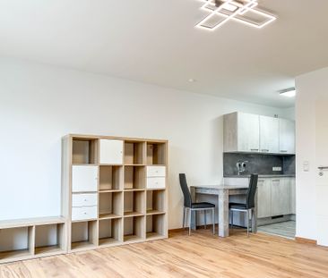 Möblierte Balkonwohnung direkt an der U3-Haltestelle - Foto 1