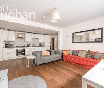 3 bedroom apartment to rent - Photo 2