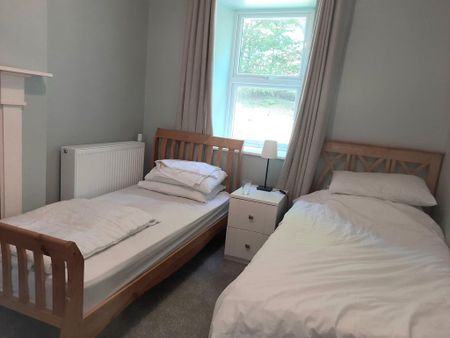 4 bedroom detached house to rent - Photo 4