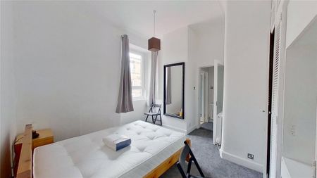 1 bedroom property to rent - Photo 3