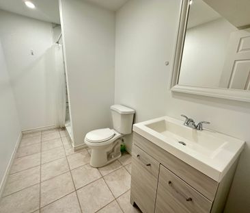For Lease - 12 Pearl Gate Court Unit# (Basement), Richmond Hill, On... - Photo 3