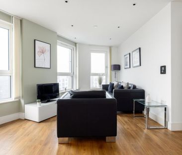 2 bedroom flat to rent - Photo 5