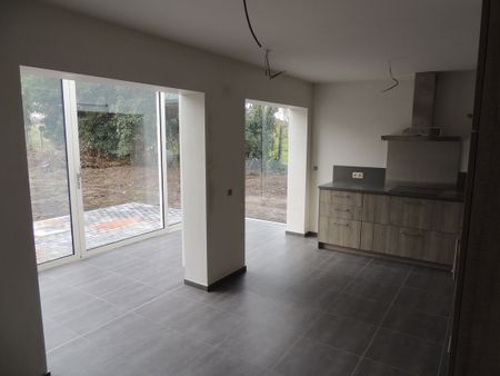 Rustig en landelijk gelegen woning gelegen te Haaltert. - Photo 3