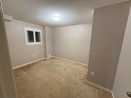 For Lease - 26 Abbotsbury Drive Unit# Bsmt, Brampton, Ontario - Photo 2