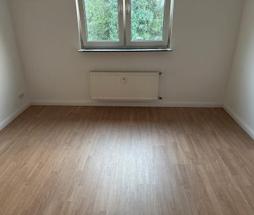 2-Zimmer-DG-Wohnung mit großem Balkon in Langenfeld - Photo 5
