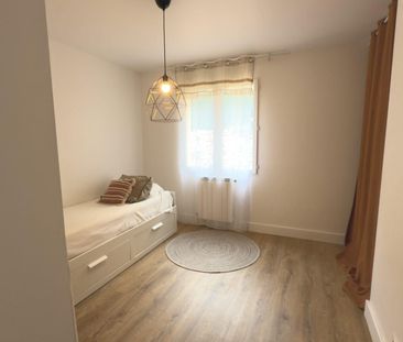 Location Maison 6 pièces 200m² LA PENNE SUR HUVEAUNE 13821 - Photo 4