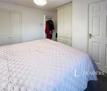 2 bedroom terraced house to rent - Photo 3