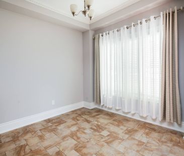 For Lease - 61 St Victor Drive, Vaughan, Ontario - Photo 4