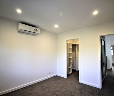 2/14 Carmichael Road, Oakleigh East VIC 3166 - Townhouse For Rent |... - Photo 6