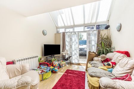 1 bedroom apartment to rent - Photo 3