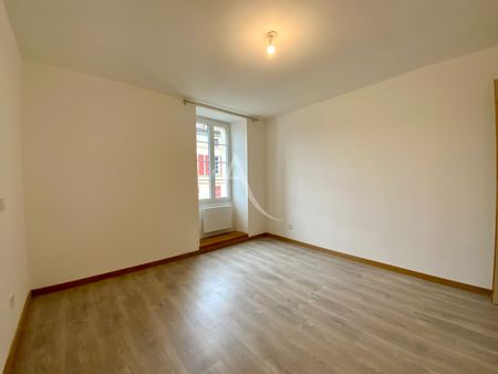 Location maison 4 pièces, 106.15m², Archiac - Photo 4