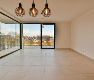 Appartement te huur - Photo 1