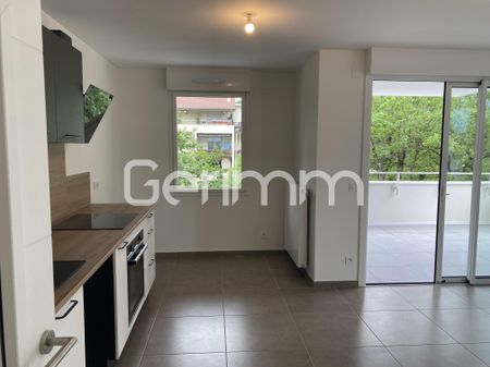 Location Appartement 3 pièces 60,50 m² - Photo 4