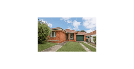 Charming Brick Home - Photo 4