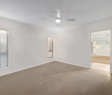 Spacious Family Home – Perfect for Families! - Photo 1