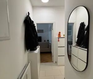Direktvergabe - Schöne 2-Zimmer-Dachgeschosswohnung in 1200 Wien | ... - Photo 2