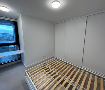 517/40 Hall Street, Moonee Ponds VIC 3039 - Photo 2