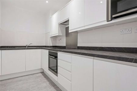 A good sized two bedroom apartment close to Angel Station - Photo 2