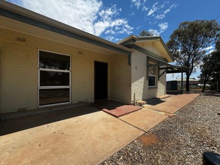 36 SEAVIEW ROAD, PORT AUGUSTA - Photo 4