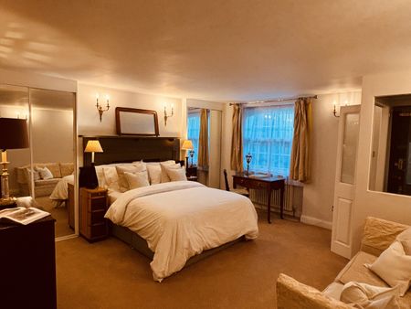 Studio Flat, Royal College Street, NW1 - Photo 5