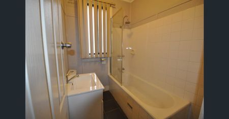 Neat and Tidy 3-Bedroom House in an Ideal Location - Photo 5