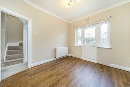 Hillway, West Hendon, NW9 - Photo 3