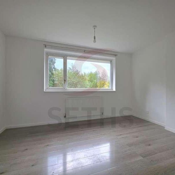 Blaise Grove, Northfields, Leicester, LE4 - Photo 1