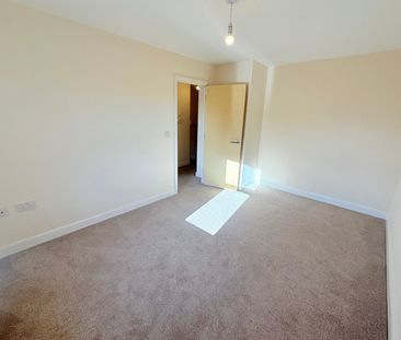 Chaucer Court, East Reach, Taunton - Photo 6