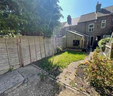 Milton Road - Bed Terraced House - Central Luton - Lu - Part Furnis... - Photo 5