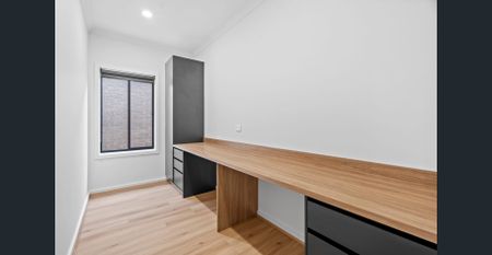 Spacious, Modern & Brand New - Photo 3