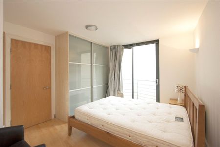 The Triangle, 21 Three Oak Lane, London, SE1 2NZ - Photo 3