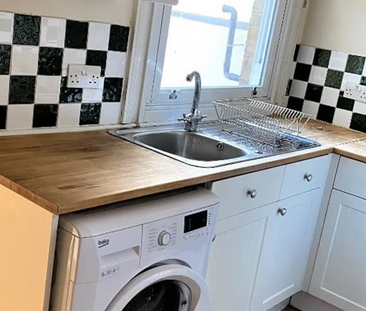 Comyn Road, Clapham, London, SW11 - Photo 3 | Rentumo