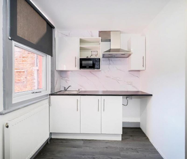 Studio to rent - Photo 6