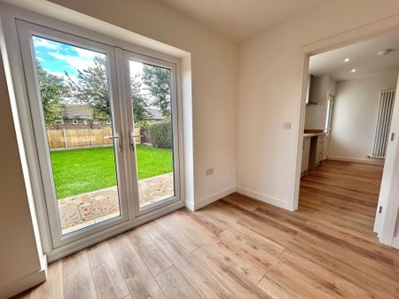 Birkin Avenue, Nottingham, Radcliffe-On-Trent - Photo 3